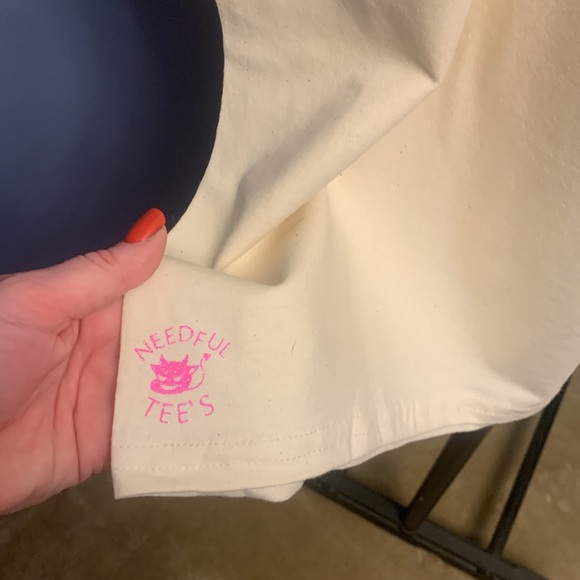 NEW! “A Dime Short” oversized tee - Picture 8 of 11